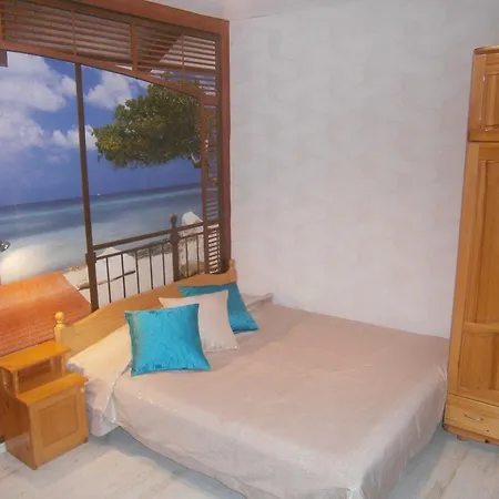 Morska Zvezda Guest House Pomorie Room photo